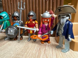 Playmobil 5 Figuras Guerreros y Pirata