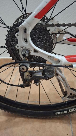 Bicicleta BH Peak 26 Blanca y Roja