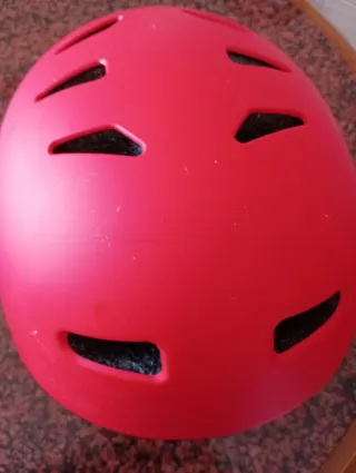 Casco infantil Olsson rojo