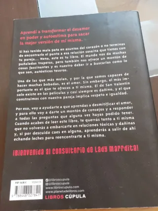 Diferentes libros de lectura. Precio negociable.