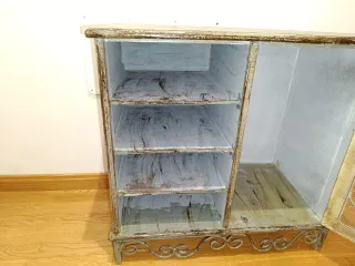 Mesa auxiliar restaurada metal y madera