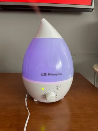 Humidificador Orbegozo luz colores