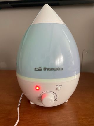 Humidificador Orbegozo luz colores