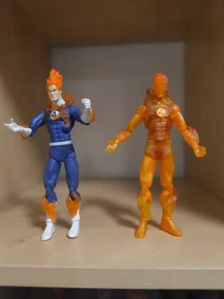 2 Figuras Marvel Legends Johnny Storm
