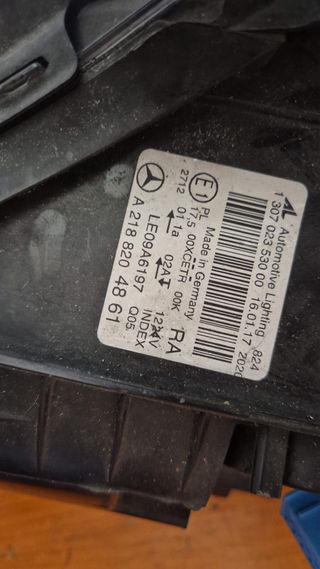 Faro delantero Mercedes CLS 2011