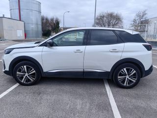 Peugeot 3008 2022