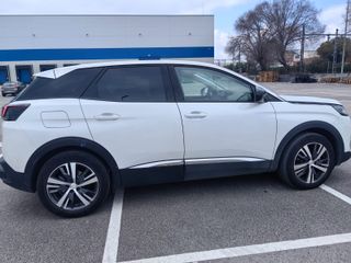 Peugeot 3008 2022