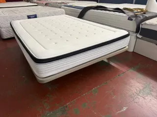 Colchón Viscoelástico 140x200 + Base Tapizada