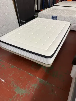 Colchón Viscoelástico 140x200 + Base Tapizada