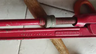 Lotto attrezzi ferramenta e lavoro