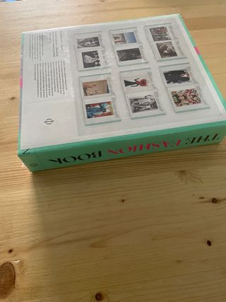 The Fashion book PHAIDON precintado