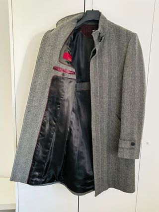 Abrigo Zara Man Gris