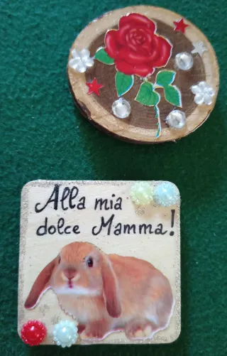2 magneti artigianali su legno