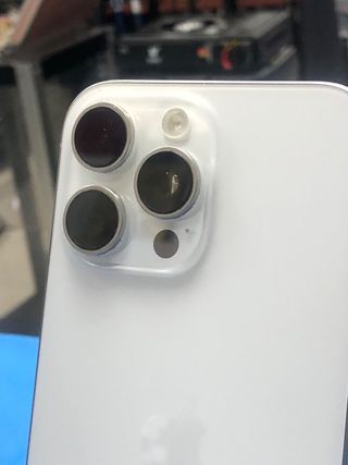 iPhone 16 Pro Max 256GB Plata/Gris