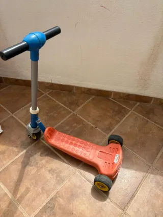 Patinete 3 ruedas infantil naranja