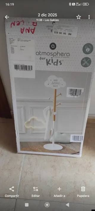 Perchero infantil de madera con nube