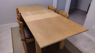 Mesa comedor madera y 4 sillas