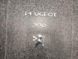 Emblemas cromadas Peugeot 206
