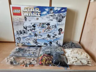 LEGO Star Wars 75098 Assalto su Hoth