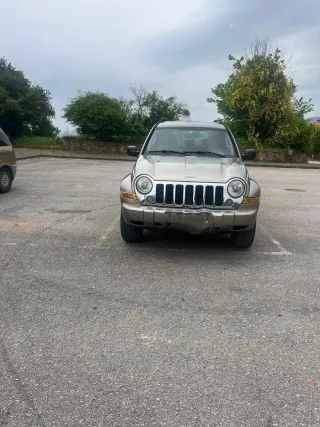 Jeep Cherokee 2006