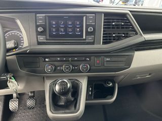 VOLKSWAGEN Caravelle Origin Corta 2.0 TDI 81kW 110CV BMT