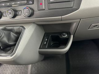 VOLKSWAGEN Caravelle Origin Corta 2.0 TDI 81kW 110CV BMT