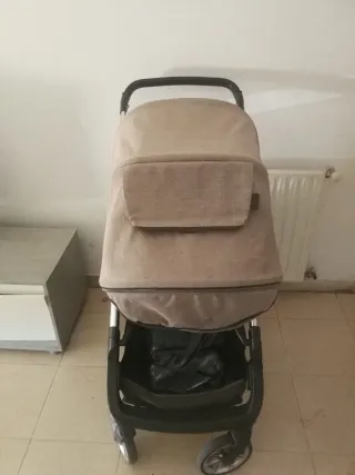 Vendo Carro bebé Inglesina Aptica