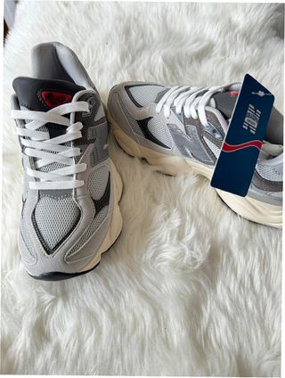 New Balance 9060 Rain Cloud Gris Talla 42