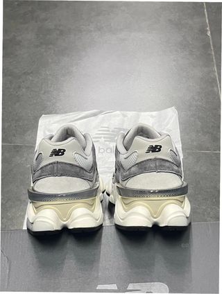 New Balance 9060 Rain Cloud Gris 41.5