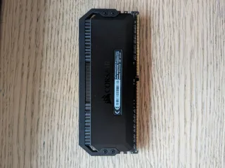 Memoria RAM Corsair Dominator 8GB DDR4 3200MHz ROT