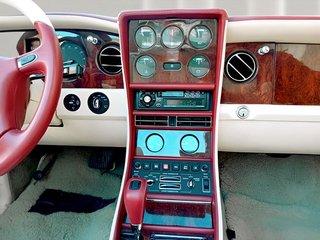 Bentley Azure 6.75 Convertible