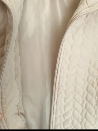 Gilet leggero beige con zip