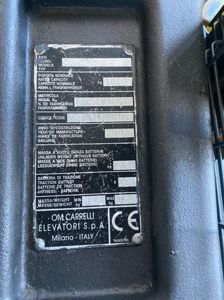 Apilador eléctrico OM