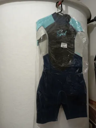 Traje de neopreno Gul corto azul y turquesa