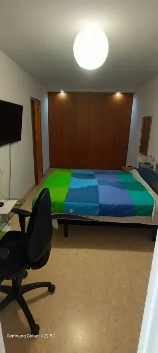 Gran piso con piscina comunitaria en zona residenc