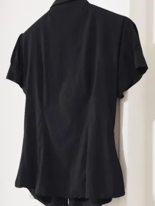 Camicetta donna nera con rouches