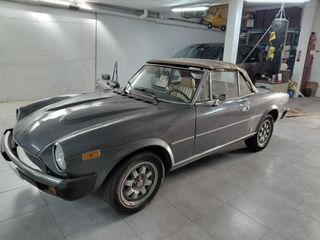 FIAT 124 Spider 2000 Cabrio