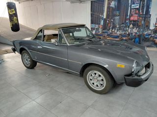 FIAT 124 Spider 2000 Cabrio
