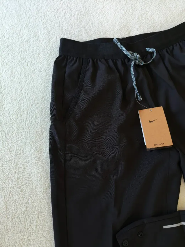 Pantalón Nike Trail Dri-FIT ADV Talla M