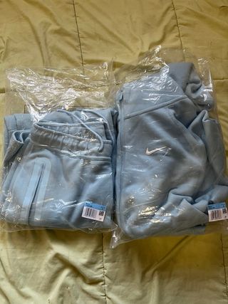 Conjunto Nike Nocta Azul