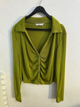 Chaleco, blusas, top con escote...3€