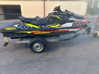 Moto acuática Sea-Doo RXT-XRS 300cv
