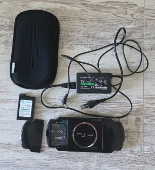 Consola Portátil Sony PSP 3004 Negra