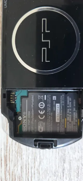 Consola Portátil Sony PSP 3004 Negra