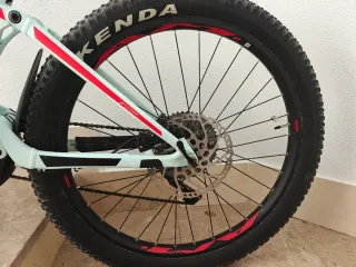 Bicicleta Eléctrica Giant SyncDrive Sport