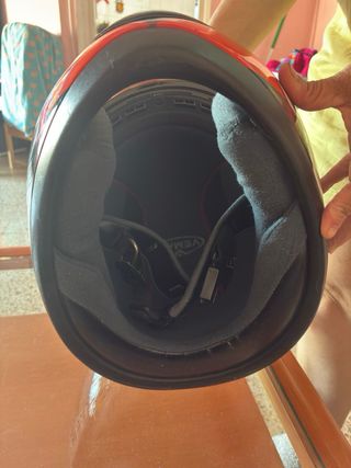 Casco de moto Vemar negro y rojo