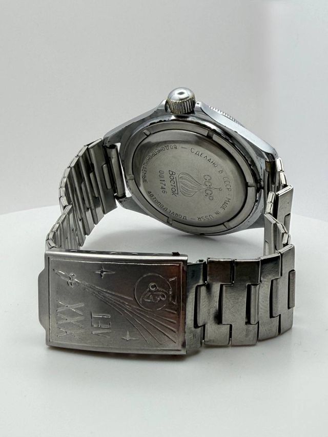 Reloj automático soviético Vostok Amfibia Buran 2416BSU URSS
