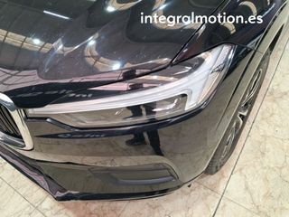 Volvo XC60 2.0 B4 D AWD Momentum Pro Auto