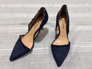 Zapatos de tacón vaqueros