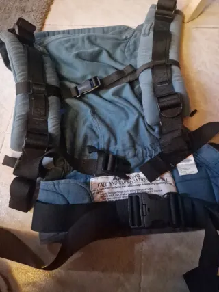 Mochila portabebés Fidella
